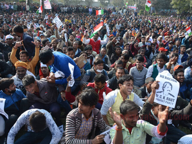 १०-डा. सी. के. राउतले रंगभेद विरुद्ध काठमाडौंमा सभा गरेर आन्दोलन छेडे